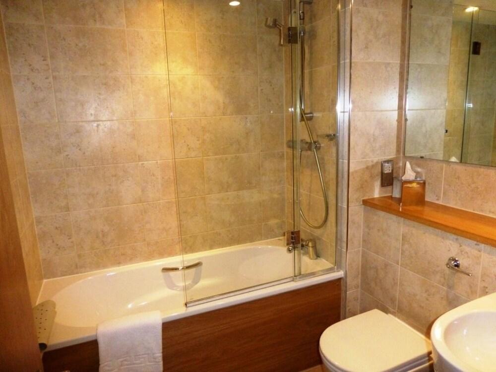 Beales Hotel Hatfield  Dış mekan fotoğraf